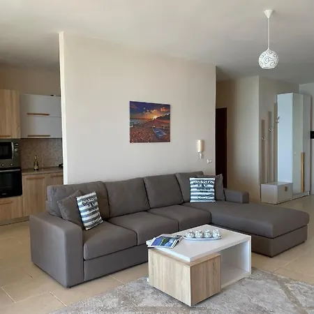 Vollga Apartment-the Best Sea View Of The City *