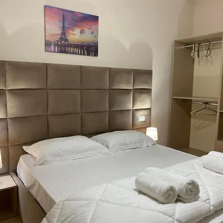 Vollga Apartment-the Best Sea View Of The City Apartment