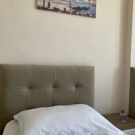 Vollga Apartment-the Best Sea View Of The City